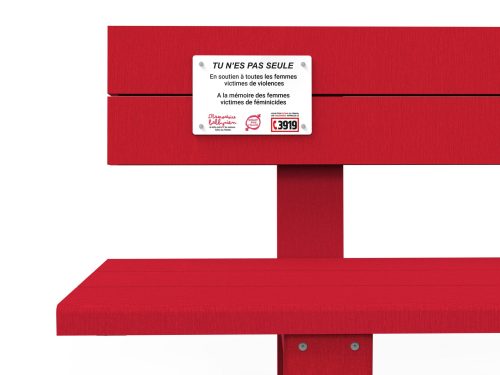 Le Banc Rouge : symbole contre les violences faites aux femmes