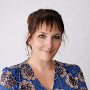 Mme Anne-Charlotte BIZJAK