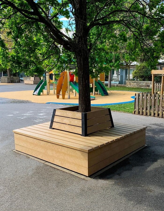 Aménagement urbain  <br />
en plastique recyclé